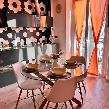 Апартаменти Bon Bon Del Centro No Ztl A Due Passi Da Piazza Alfieri Асті Екстер'єр фото