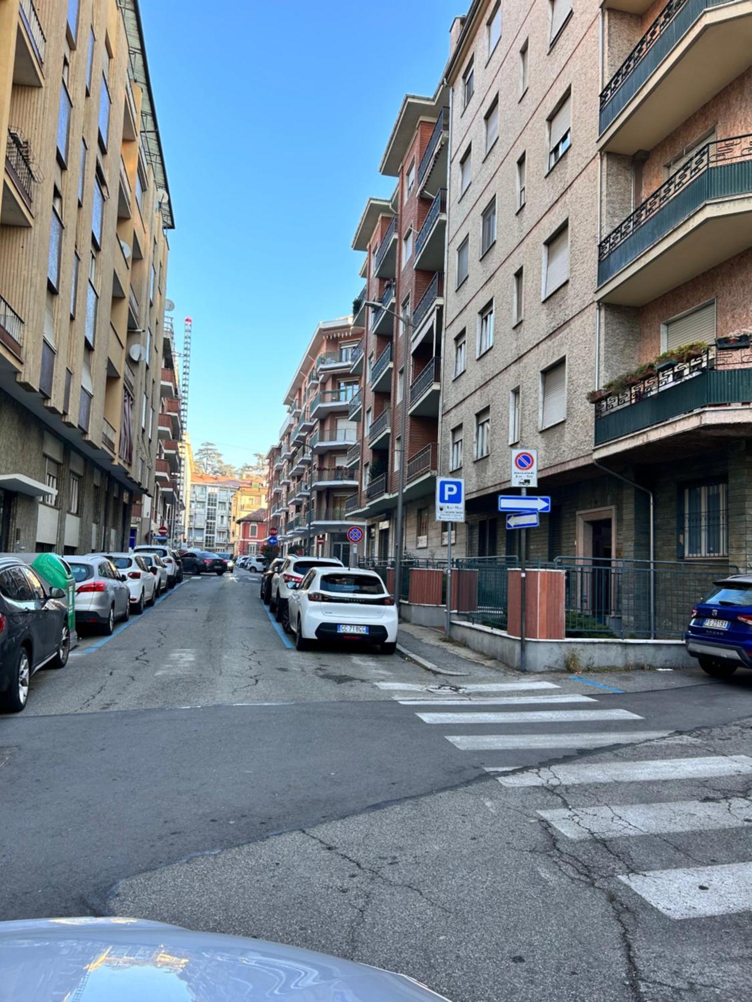 Апартаменти Bon Bon Del Centro No Ztl A Due Passi Da Piazza Alfieri Асті Екстер'єр фото